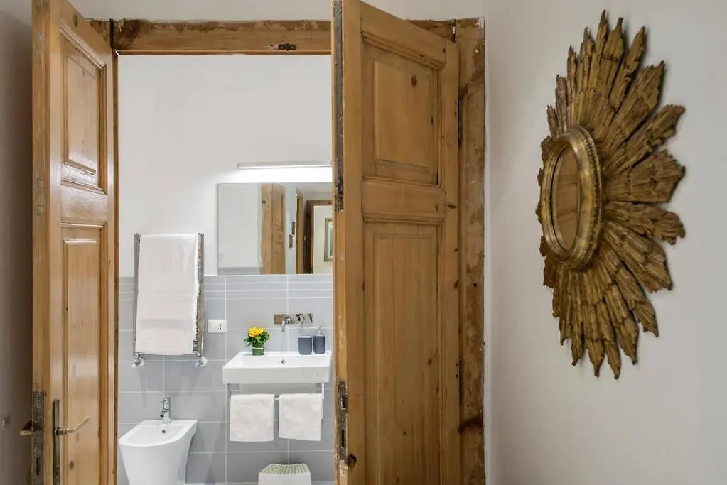 Apartment Treasurerome Opera Residence Italy
