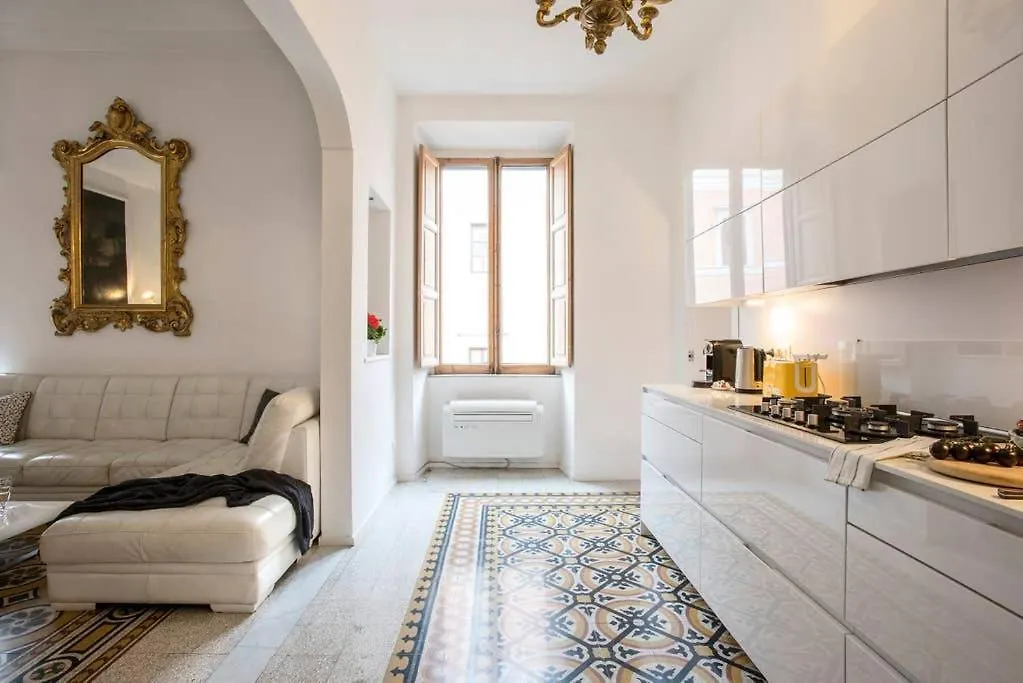 Apartment Treasurerome Opera Residence